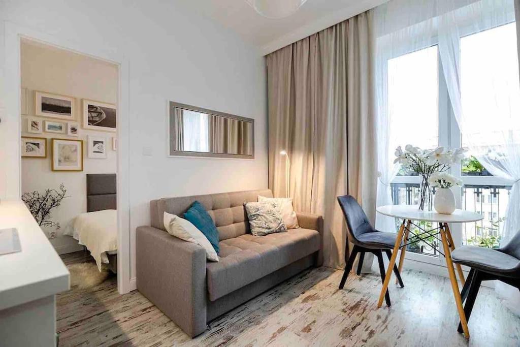 Lux Apartament W Centrum, Plac Konstytucji, Klimatyzacja, Widokowy Apartment Warsaw Luaran gambar